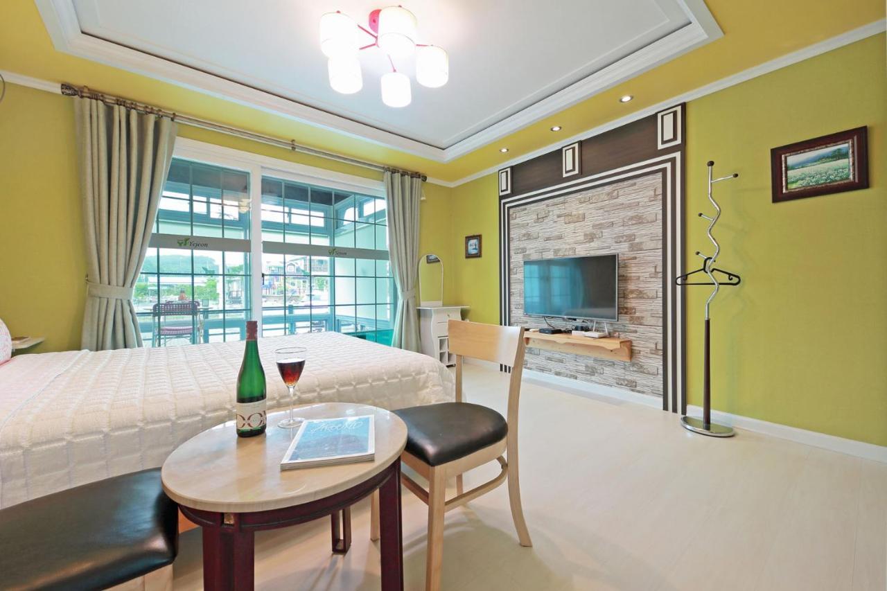 Yejeon Pension Кёнджу Экстерьер фото
